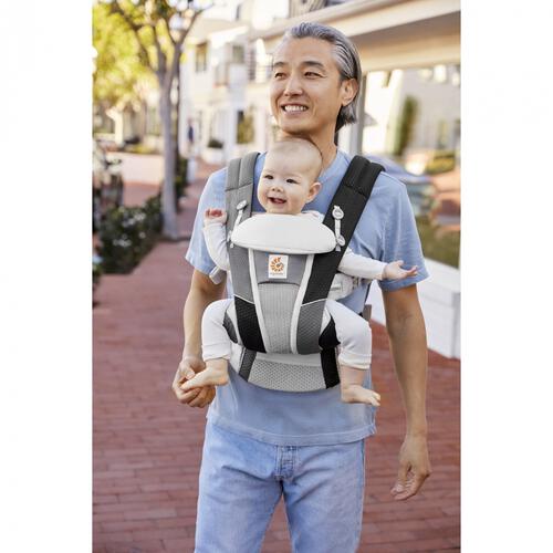 Ergobaby(エルゴベビー) OMNI Breeze グレーパッチワーク 【抱っこ紐 柔らかソフトフレックスメッシュ 対面抱き 腰抱き おんぶ 前向き抱き ミニポーチ付き 新生児～20.4kg】