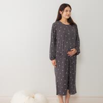 Petit jouet for maternity プティジョエット 長袖ワンピースパジャマ ロンパース型 スムース リボン柄(チャコール×M-L)